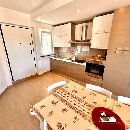 Fabrizio Nuovo Trilo Con A/c A 200 M Dal Mare Apartment
