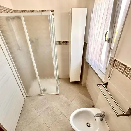Fabrizio Nuovo Trilo Con A/c A 200 M Dal Mare Appartement *